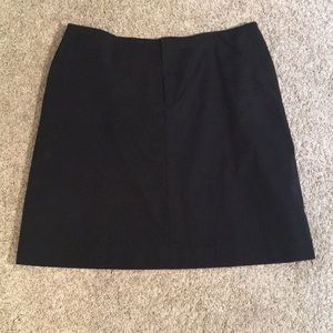Banana Republic black stretch skirt size 10